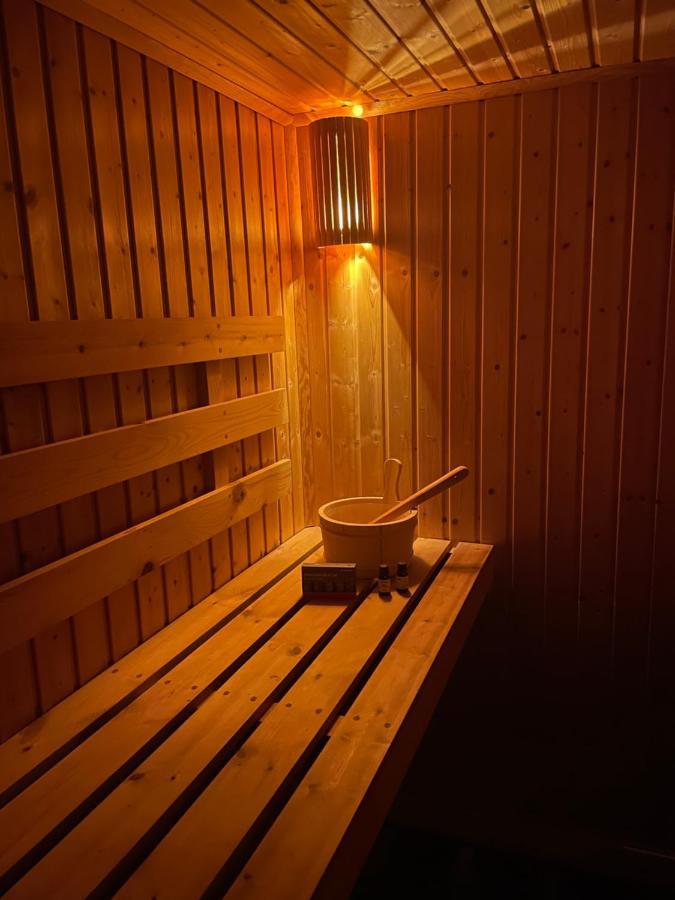 Spacious Apartment Almassy ブダペスト エクステリア 写真